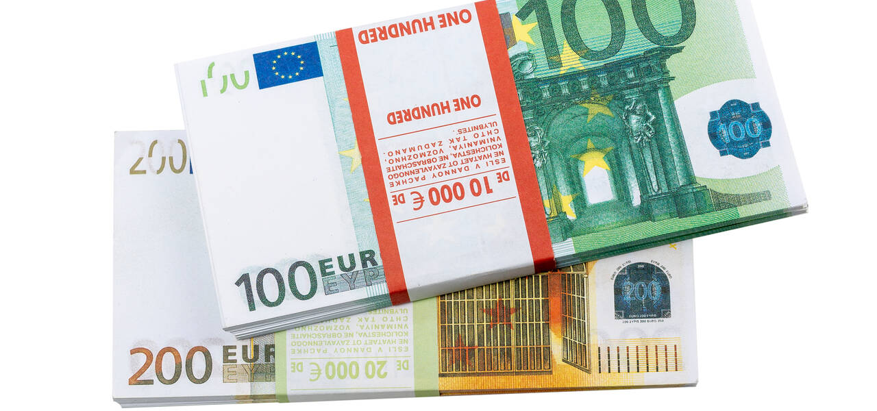 EURUSD Paritesinde Önemli Bir Direnç Bölgesindeyiz